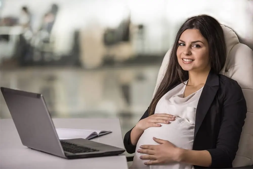 Working while Pregnant? What’s the best way through?
