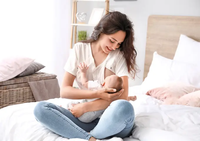 Why Breastfeeding is Better Than Formula Feeding