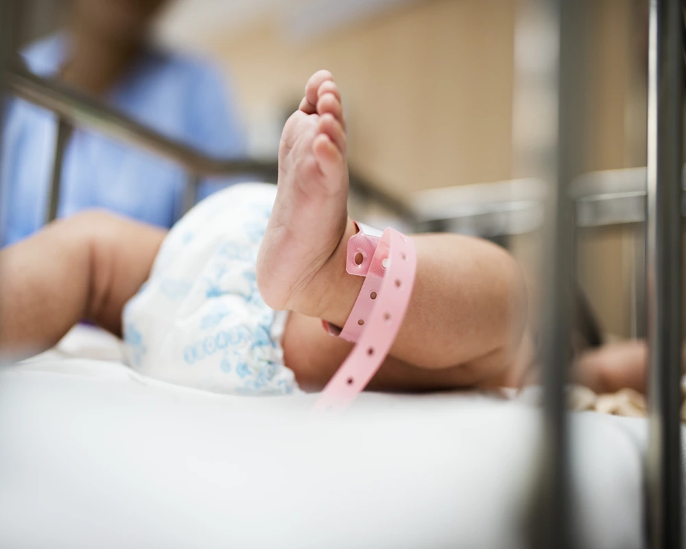 Advantages of Having a Baby in the Neonatal Intensive Care Unit (NICU)