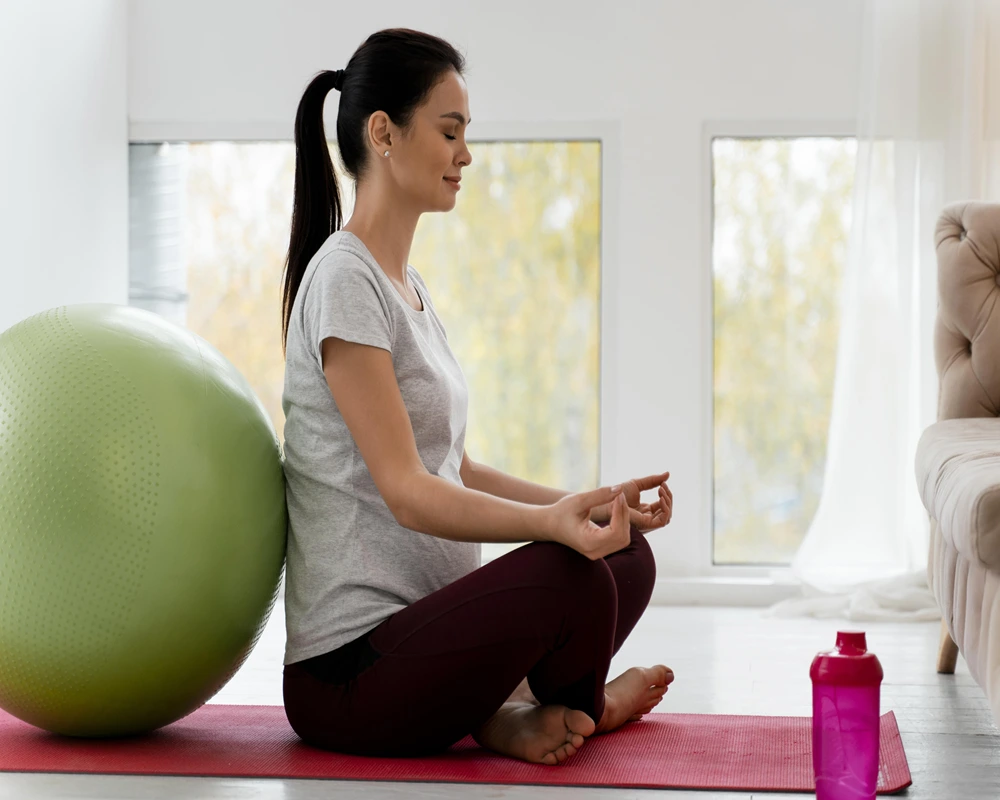 10 Stretching Exercises During Pregnancy: For Back, Hips, And Legs